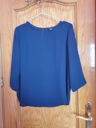 Blusa azul talla M