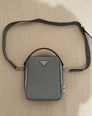 Bolso Prada Gris