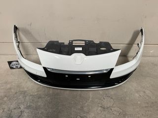 Defensa Megane III 2013