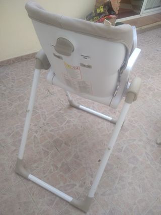 Trona Jane beige con funda estrellas