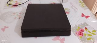 Consola Sony PS4 Slim Negra