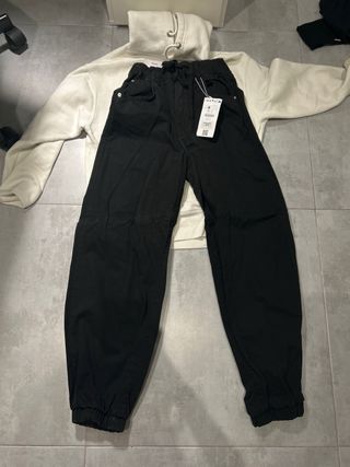 Pantalones anchos Bershka talla XS