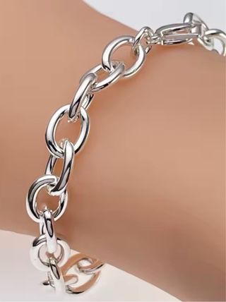 Pulsera de eslabones plateada