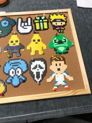 Figuras de hama beads variadas