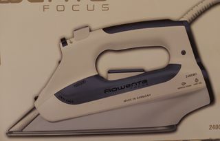 Plancha de vapor Rowenta Focus 2400W