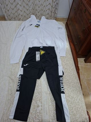 Conjunto deportivo Joma blanco y negro