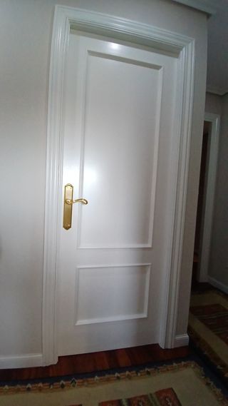 2 Puertas de Interior Lacadas Blancas 72cm