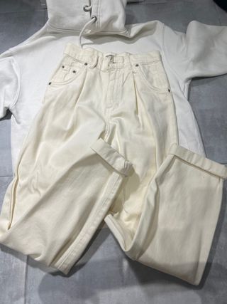 Pantalones beige Pull&Bear Talla xs