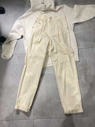 Pantalones beige Pull&Bear Talla xs