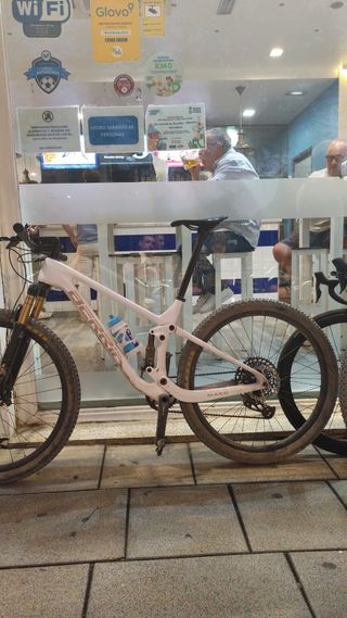 Berria Mako 9.1
Bicicleta Mtb Doble Suspensión