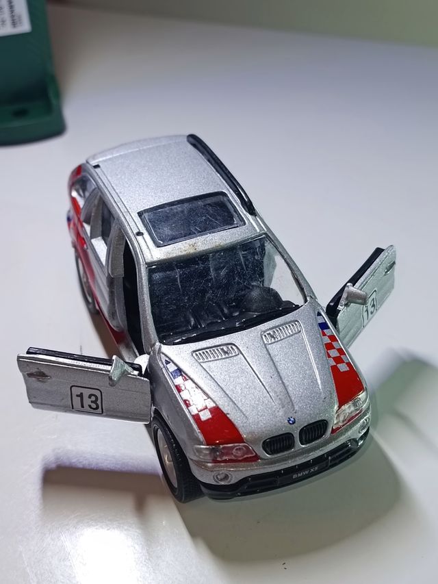 BMW X5 1/38