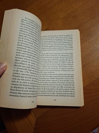 El perfume: Historia de un asesino (Spanish Edi...