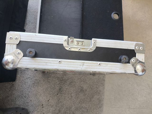 Flightcase para Traktor S4