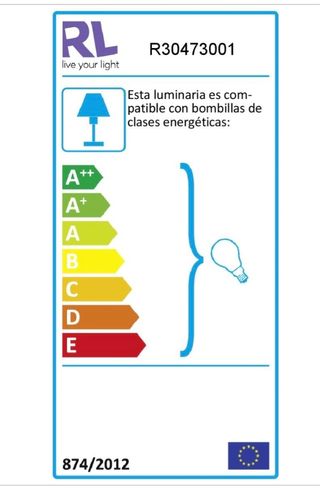 Lámpara de techo moderna Ikea. Costó 49 eur