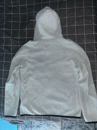 Sudadera Nike Tech Gris