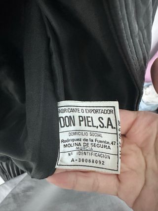 Chaqueta de Cuero Negra para Mujer
