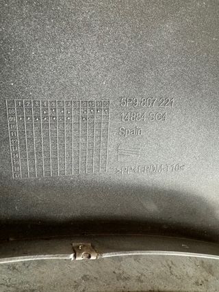 Defensa Seat Altea 2009
