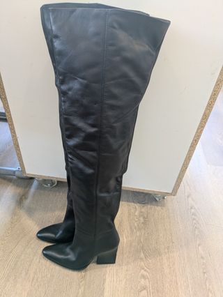 Botas altas Zara cuero negro