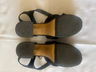 Plataformas negras tacón ancho