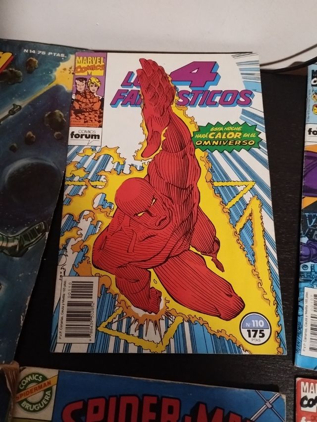 6 COMICS SUPERHÉROES