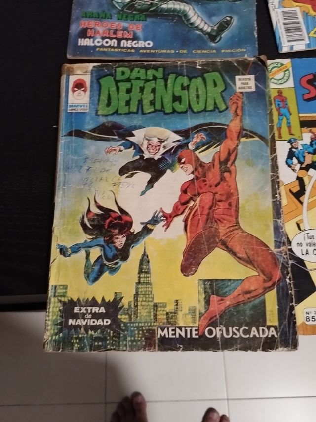 6 COMICS SUPERHÉROES