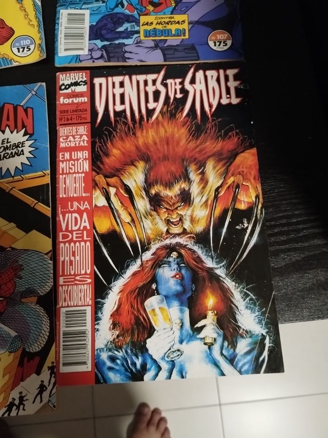 6 COMICS SUPERHÉROES