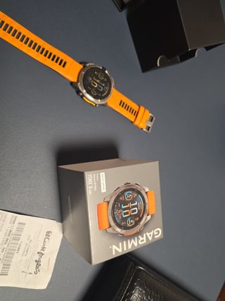 Garmin Fenix 8 51mm AMOLED Zafiro Naranja