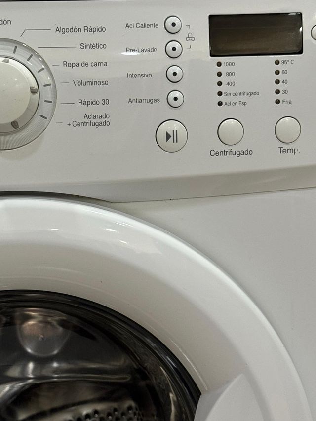 LAVADORA DE CARGA FRONTAL MARCA LG DE 8 KILOS