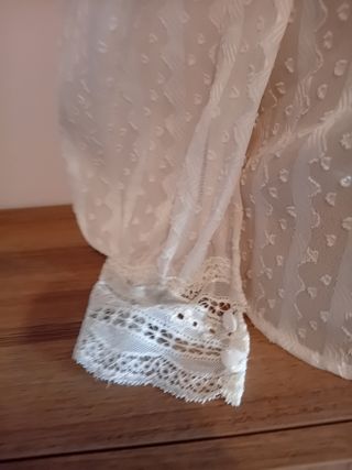 Blusa blanca con encaje
