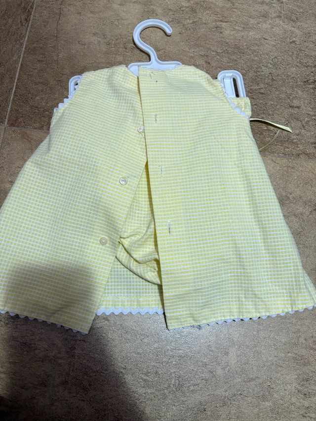 Vestido y braguita niña amarillo