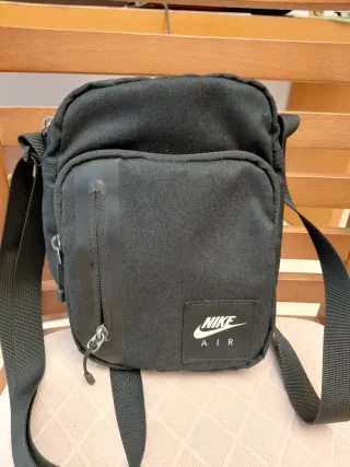 Bandolera Nike Negra