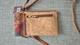 Bolso de corcho con estampado étnico
