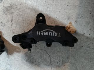 Pinzas de freno Triumph FZ6 Fazer mejoradas