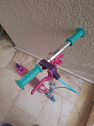 Patinete rosa para niña