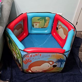 Parque de Juegos con Bolas Juguettos