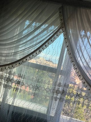 Cortinas Beige y Blancas