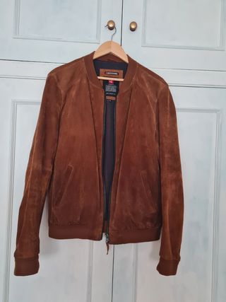 Cazadora bomber Redskins ante camel