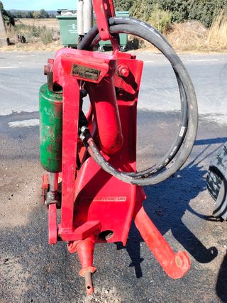 Cabezal Kverneland para arado