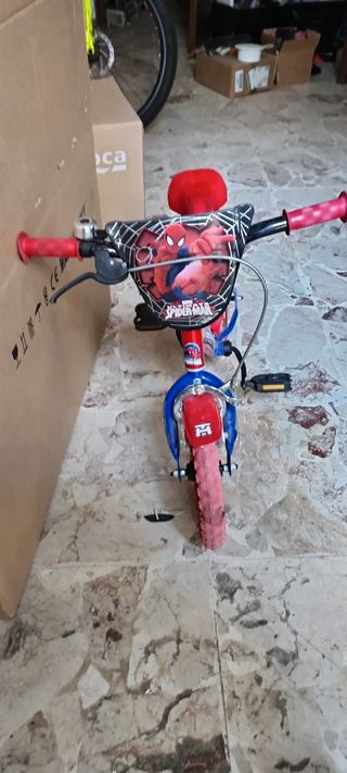 Bici per bambino misura 12 Spiderman