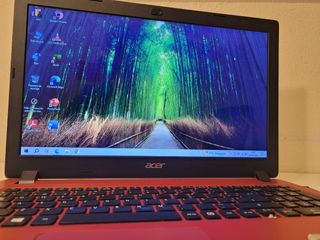 Acer Aspire A315-51 Rojo
