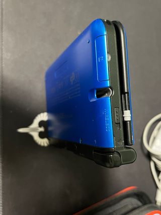 Nintendo 3DS XL Azul y Negro
