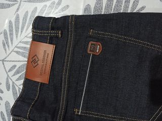 Pantaloni jeans neri