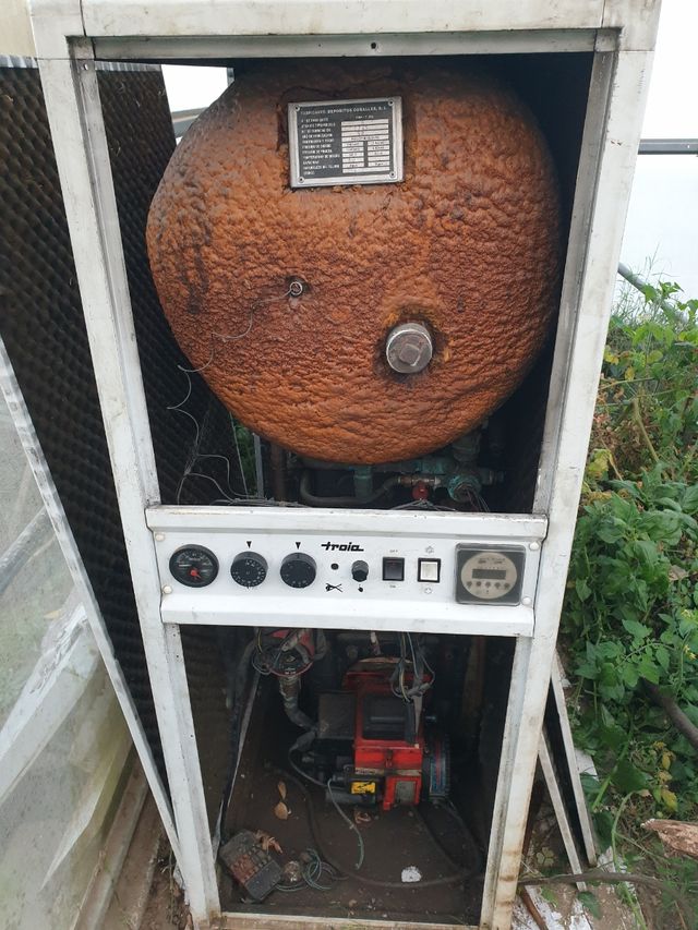 Caldera Troia Gasoil Agua Caliente Instantánea