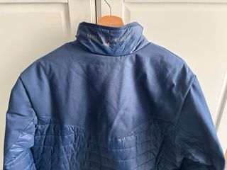 Abrigo Helly Hansen Azul, sin estrenar, talla M