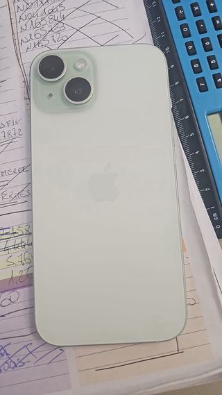 iPhone 15 128GB Verde