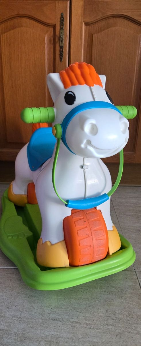 Caballo Balancín Corre Pasillos Feber