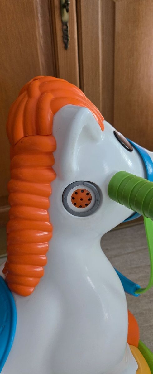 Caballo Balancín Corre Pasillos Feber