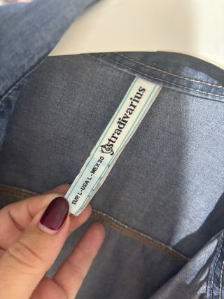 Camisa vaquera azul oscuro