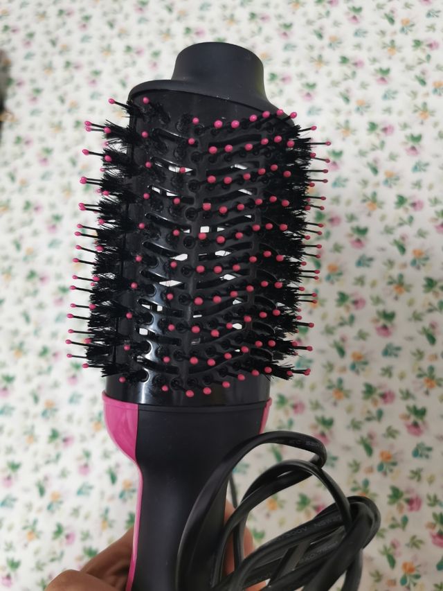 Spazzola per asciugatrice Revlon nera/rosa