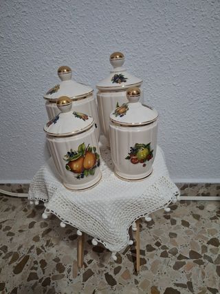 Juego 4 Tarros Porcelana Frutas Dorado